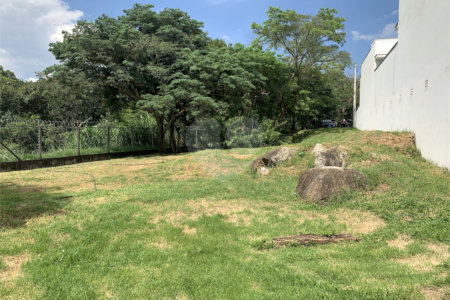 Terreno à venda no condomínio Villagio Di Capri, Votorantim - SP