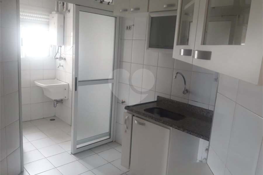 Apartamento à venda com 3 quartos, sendo 1 suíte,  em Parada Inglesa, São Paulo, SP