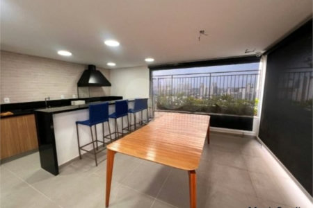 Apartamento com 27m², 1 dormitório, à venda na Vila Olímpia.