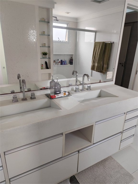 Apartamento à venda com 3 suítes em Mauá, São Caetano do Sul, SP