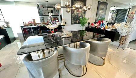 Apartamento à venda com 3 suítes em Vila Regente Feijó, São Paulo, SP