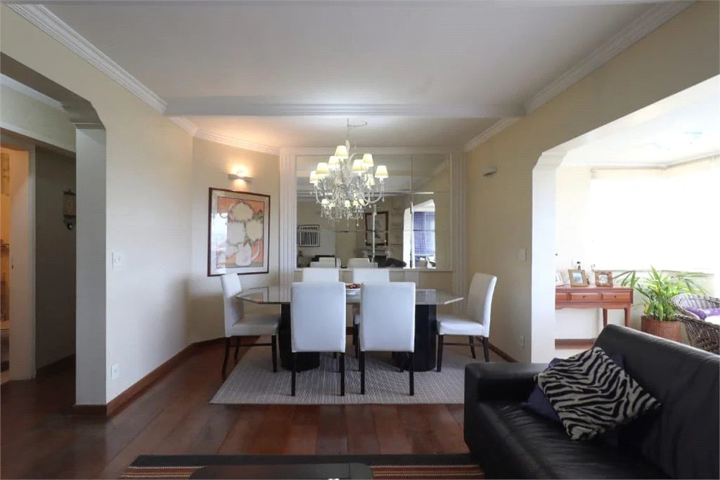 Apartamento à venda com 4 quartos, sendo 2 suítes,  em Fazenda Morumbi, São Paulo, SP