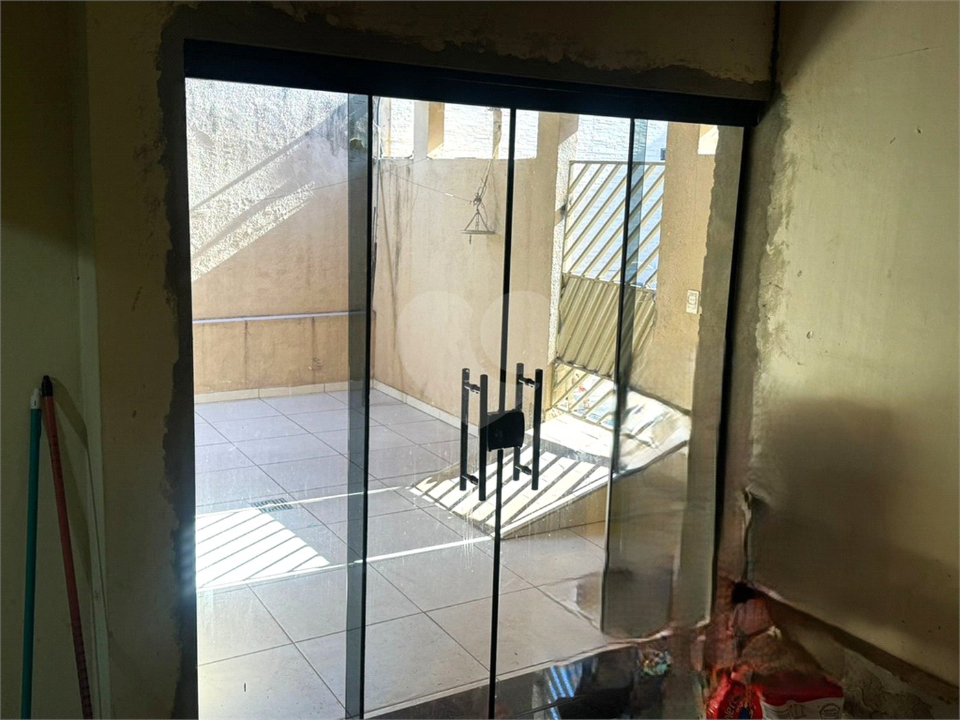 Casa à venda com 4 quartos, sendo 1 suíte, em Vila Santana, Sorocaba, SP