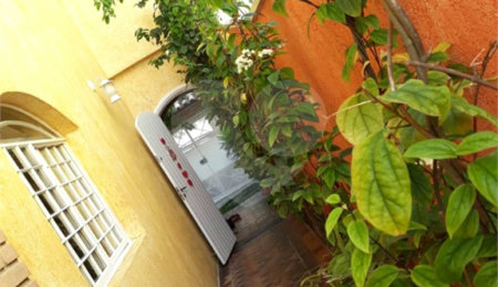 Sobrado à venda com 4 quartos, sendo 1 suíte,  em Rio Pequeno, São Paulo, SP