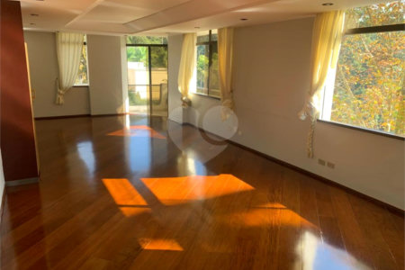 Apartamento à venda com 3 suítes em Paineiras do Morumbi, São Paulo, SP