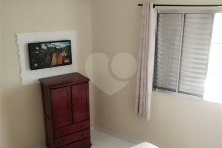 Apartamento à venda com 2 quartos em Maracanã, Praia Grande, SP