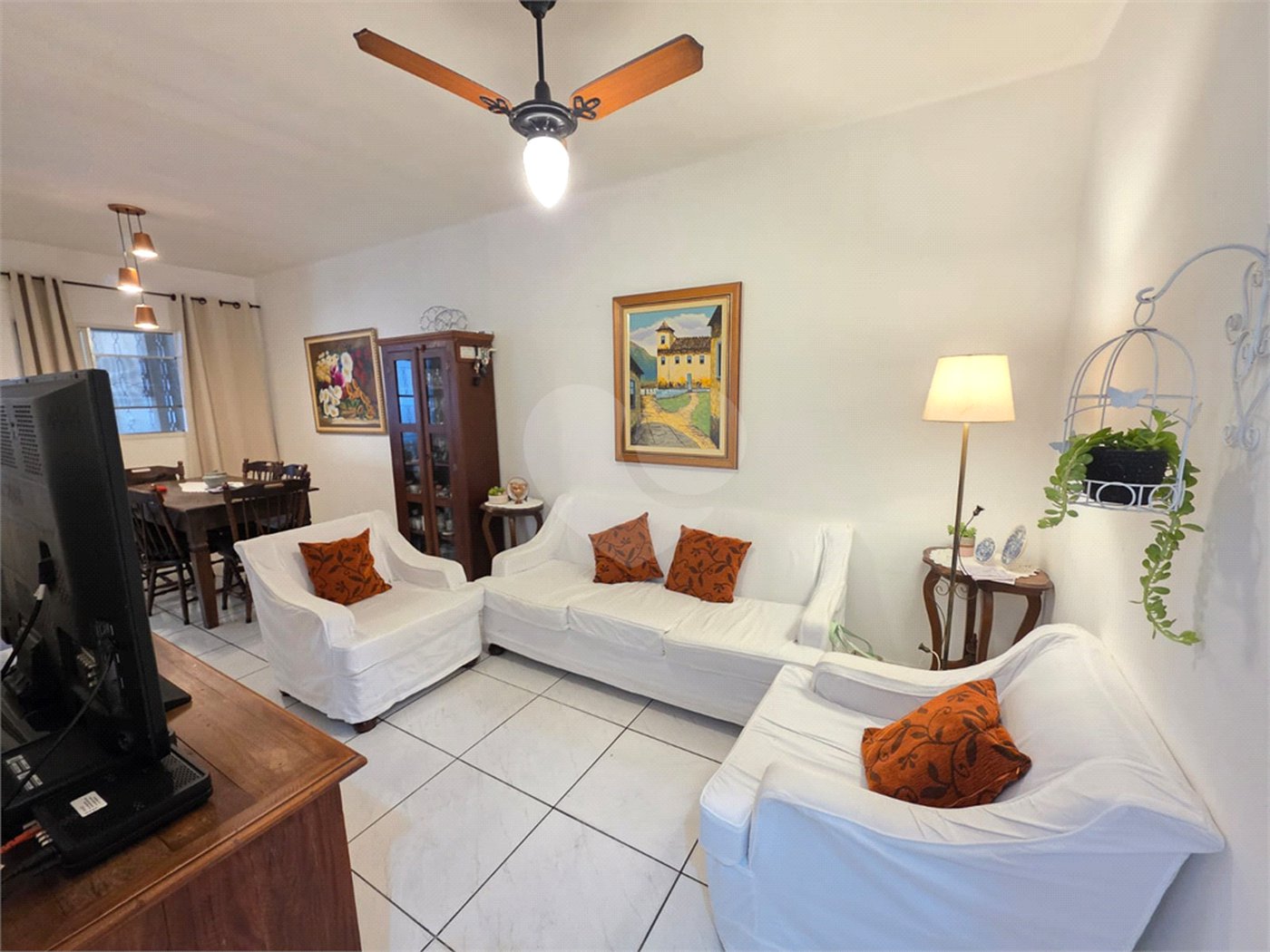 Casa à venda com 6 quartos, sendo 2 suítes, em Conjunto Residencial Butantã, São Paulo, SP