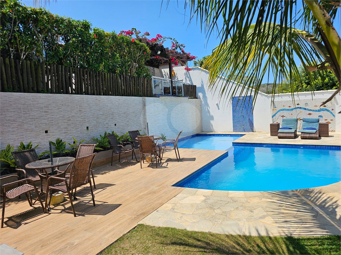 Hotel à venda com 22 quartos, sendo 20 suítes, em Geribá, Armação dos Búzios, RJ