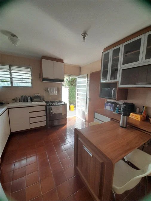Casa para alugar com 3 quartos, sendo 1 suíte,  em Vila Sônia, São Paulo, SP