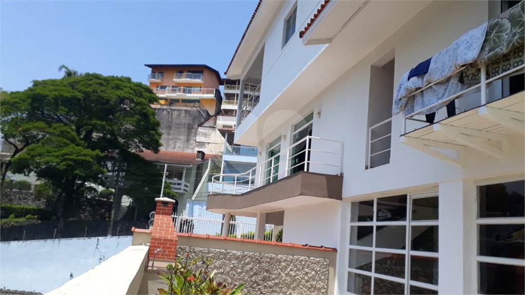 Sobrado à venda com 4 suítes em Tremembé, São Paulo, SP