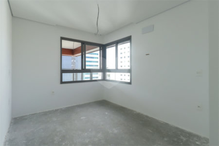 Apartamento à venda com 3 quartos, sendo 2 suítes,  em Brooklin, São Paulo, SP