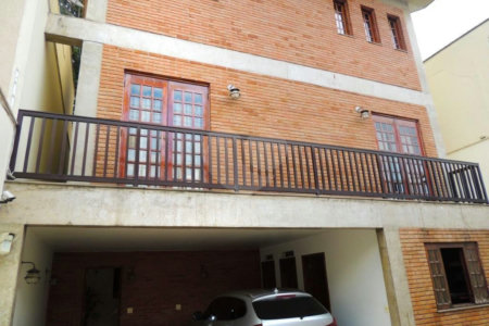 Sobrado à venda com 4 quartos, sendo 2 suítes, em Jardim Prudência, São Paulo, SP