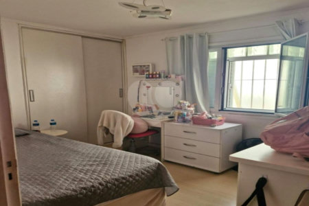 Casa à venda com 3 quartos, sendo 1 suíte, em Vila Paulista, São Paulo, SP