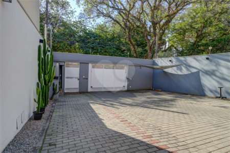Sobrado à venda com 2 suítes em Alto da Boa Vista, São Paulo, SP
