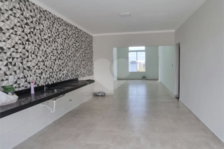 Casa à venda com 3 quartos, sendo 1 suíte, em Campos Ville, Araraquara, SP