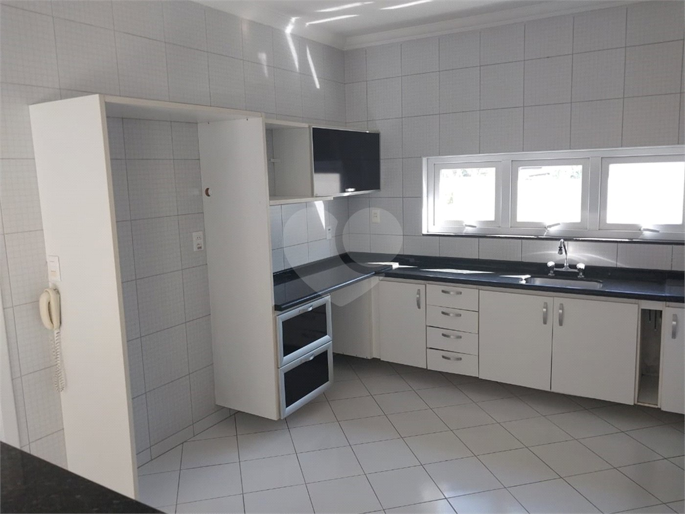 Casa à venda com 4 suítes em Vila Oliveira, Mogi das Cruzes, SP