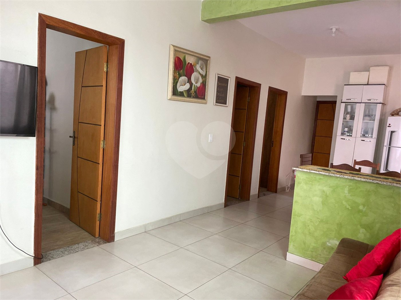 Casa à venda com 6 quartos, sendo 2 suítes, em Novo Eldorado, Contagem, MG