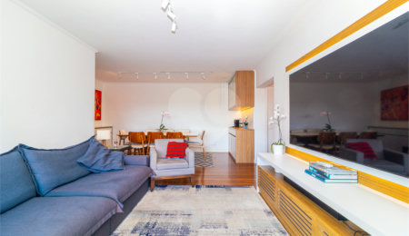 Apartamento à venda com 3 quartos, sendo 1 suíte,  em Alto da Boa Vista, São Paulo, SP