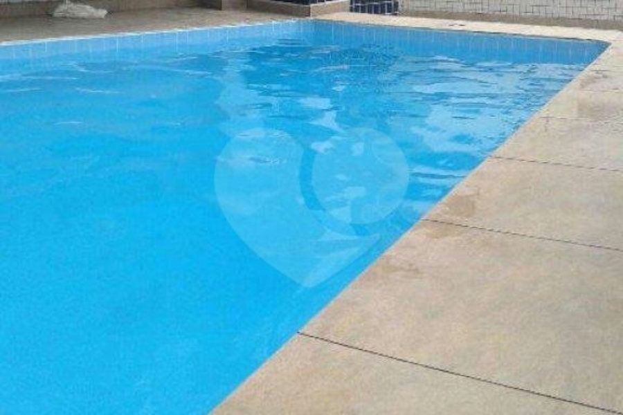 Apartamento à venda com 2 quartos, sendo 1 suíte,  em Loteamento João Batista Julião, Guarujá, SP