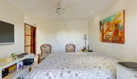 Cobertura à venda com 4 quartos, sendo 2 suítes,  em Alto da Boa Vista, São Paulo, SP