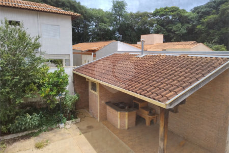 Excelente sobrado para venda no residencial Parati