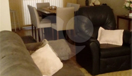 Casa à venda com 5 quartos, sendo 4 suítes,  no condomínio Village St. Louis, São Paulo - SP