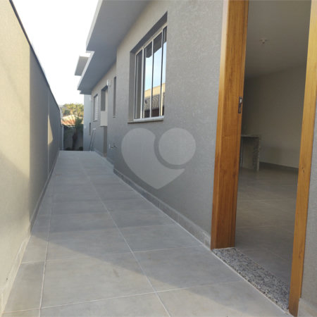 Casa Térrea à venda com 3 suítes em Jardim do Lago, Atibaia, SP