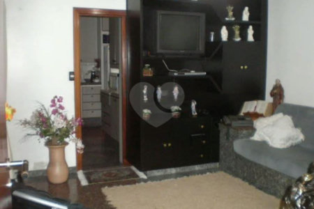 Apartamento à venda com 3 suítes em Vila Maria Alta, São Paulo, SP