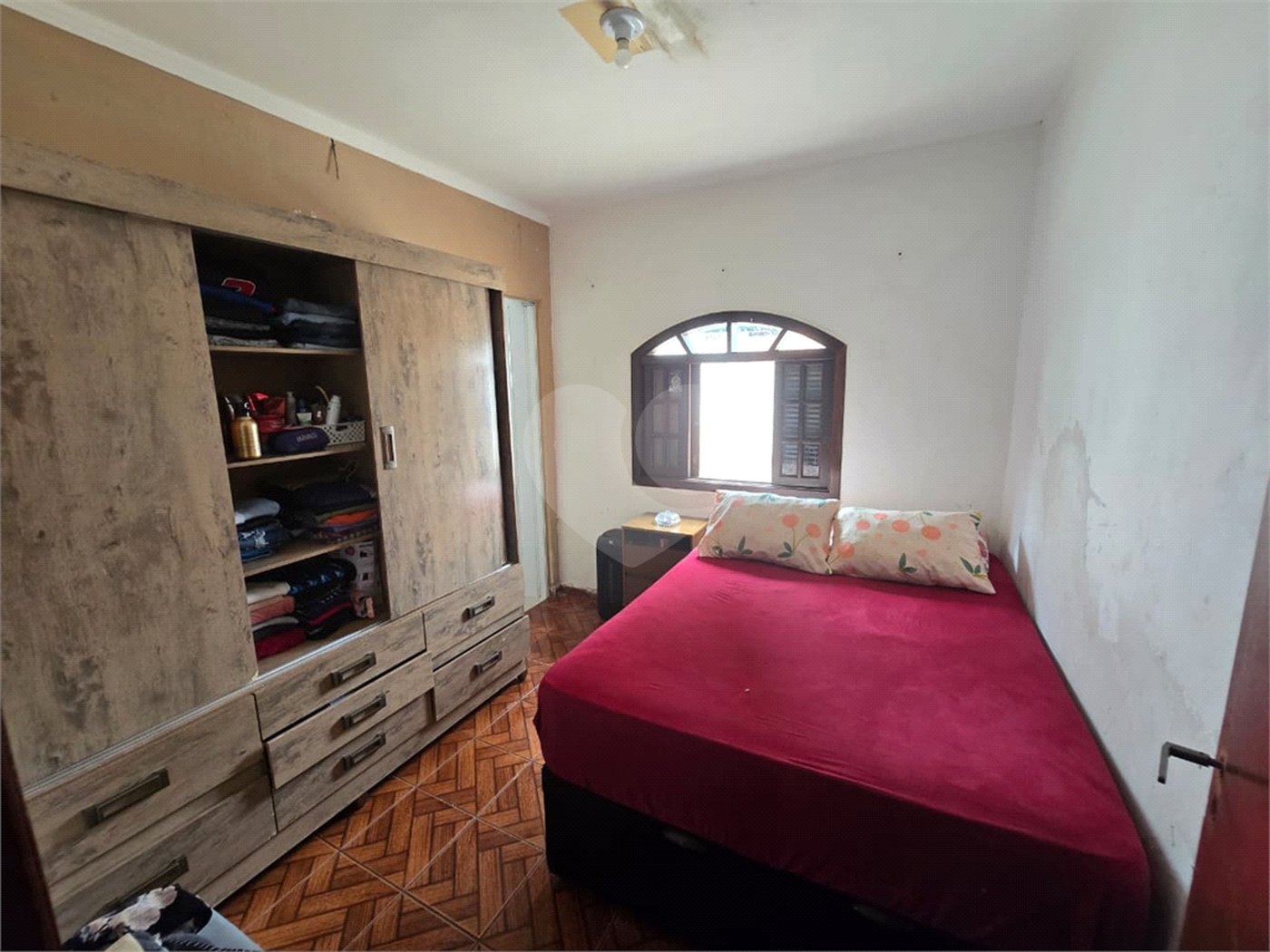 Casa à venda com 3 quartos, sendo 1 suíte, em Vila Maciel, Itapetininga, SP