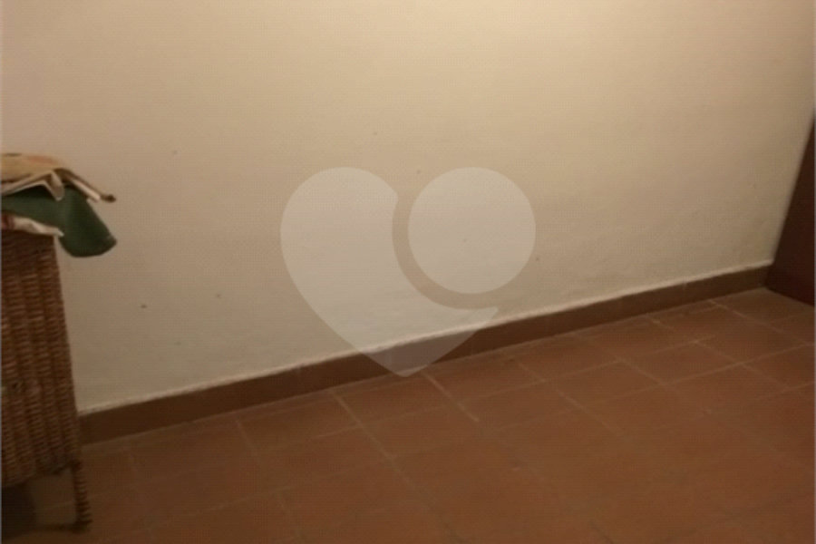 Sobrado à venda com 6 quartos, sendo 1 suíte, em Santana, São Paulo, SP