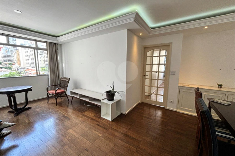 Apartamento à venda com 3 quartos em Jardim América, São Paulo, SP