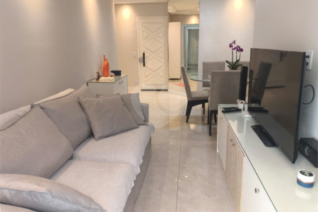 Apartamento à venda com 3 quartos, sendo 1 suíte, em Vila Rosália, Guarulhos, SP