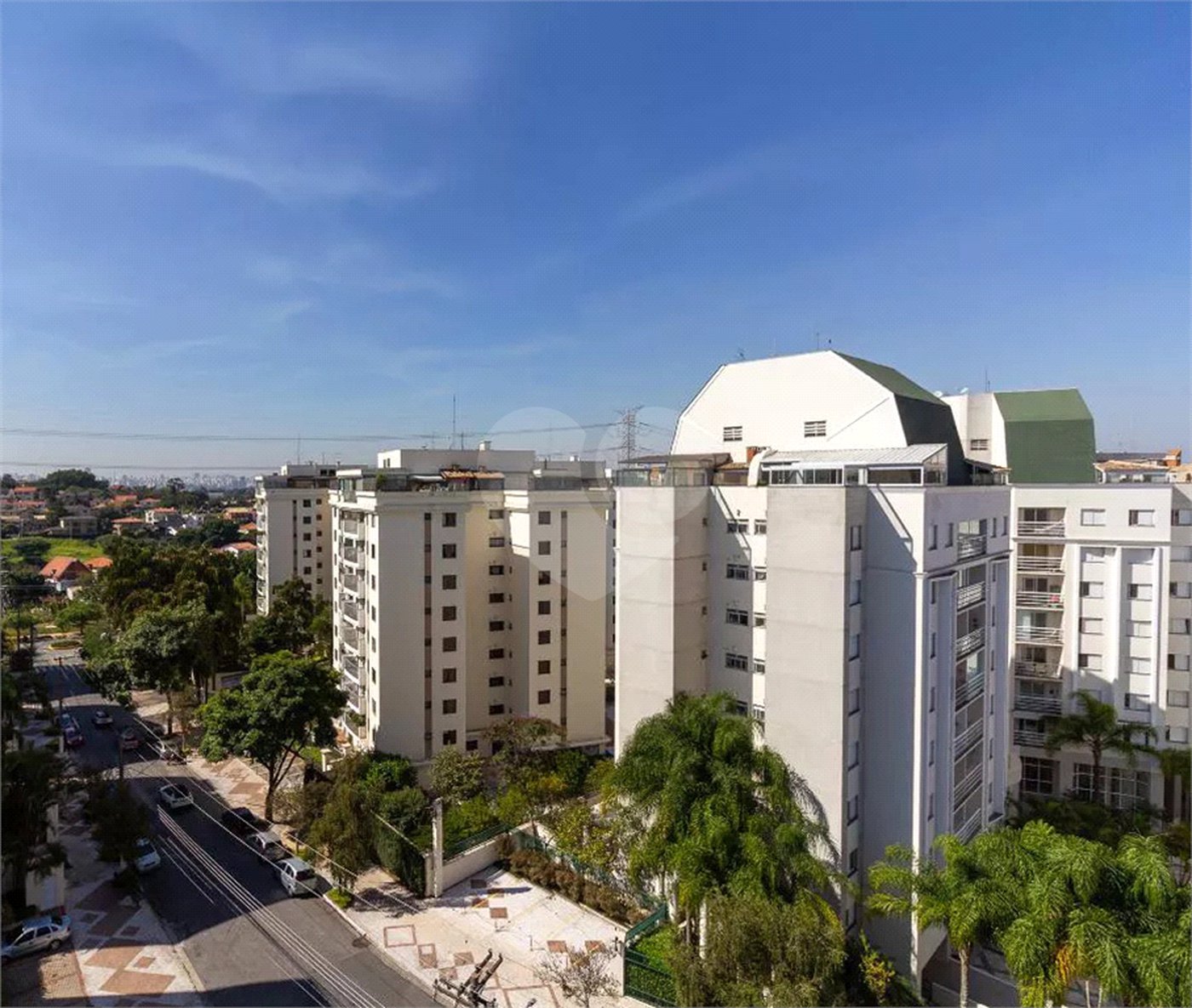 Apartamento à venda com 4 quartos, sendo 2 suítes, em Cidade São Francisco, São Paulo, SP