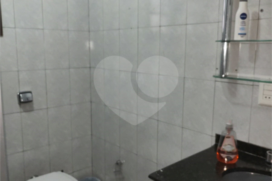 Sobrado à venda com 4 quartos, sendo 1 suíte, em Horto, São Paulo, SP
