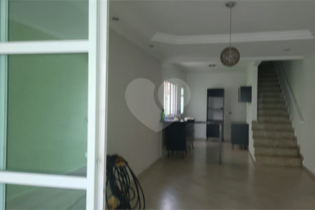 Casa à venda com 2 suítes, em Cidade Nova Arujá, Arujá, SP