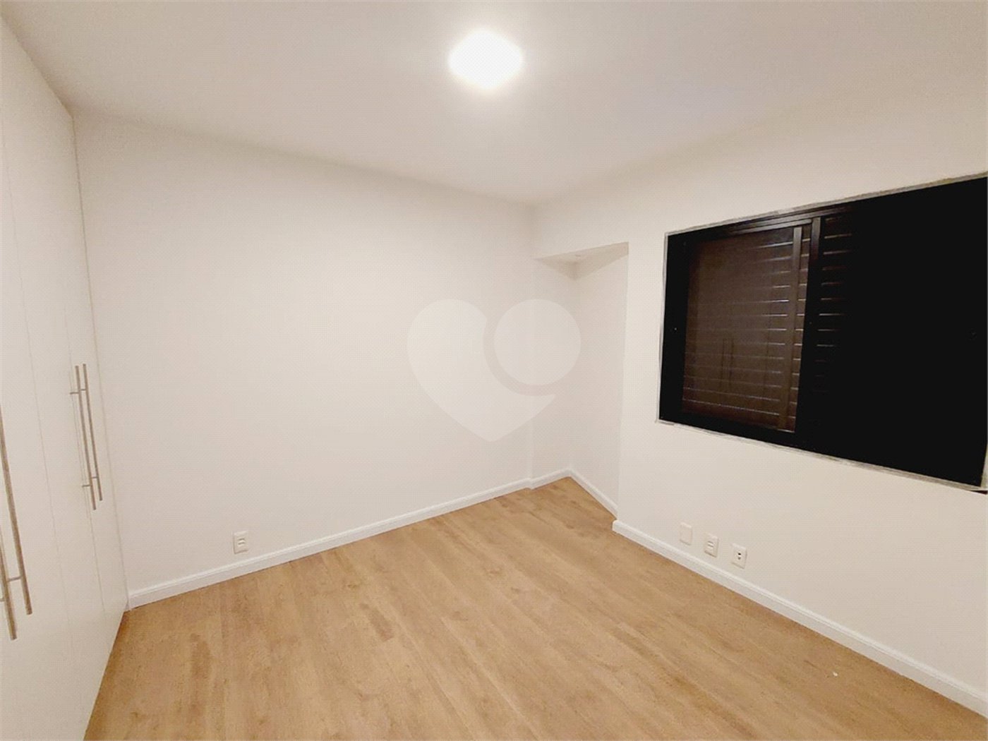 Apartamento à venda com 4 quartos, sendo 2 suítes,  em Alto da Lapa, São Paulo, SP