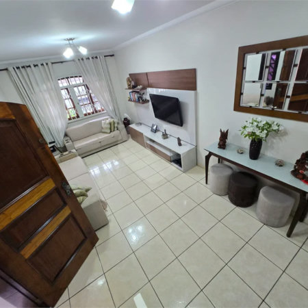 Sobrado à venda com 3 suítes em Chora Menino, São Paulo, SP