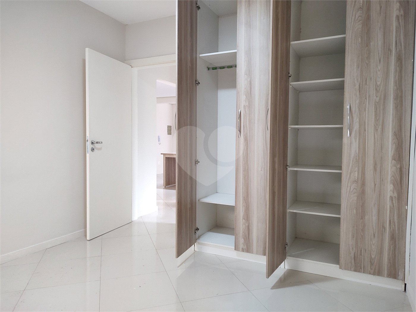 Apartamento para alugar com 2 quartos em Alvinópolis, Atibaia, SP