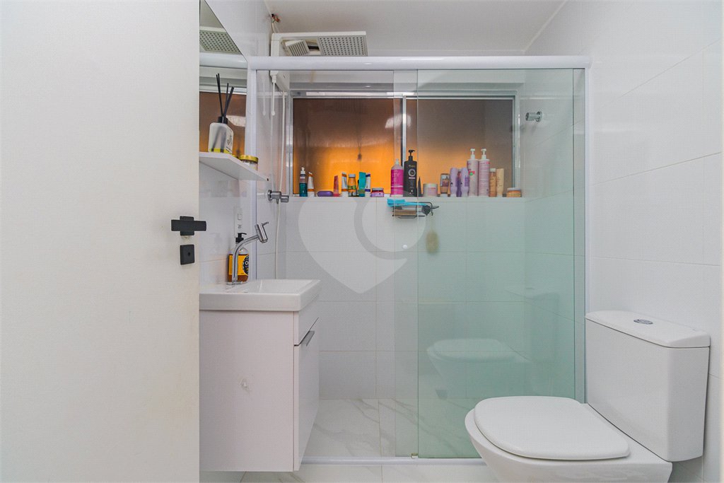 Apartamento à venda com 3 quartos, sendo 1 suíte, em Alto da Boa Vista, São Paulo, SP