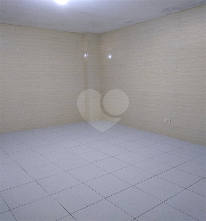 Prédio à venda com 4 quartos em Vila Guilherme, São Paulo, SP