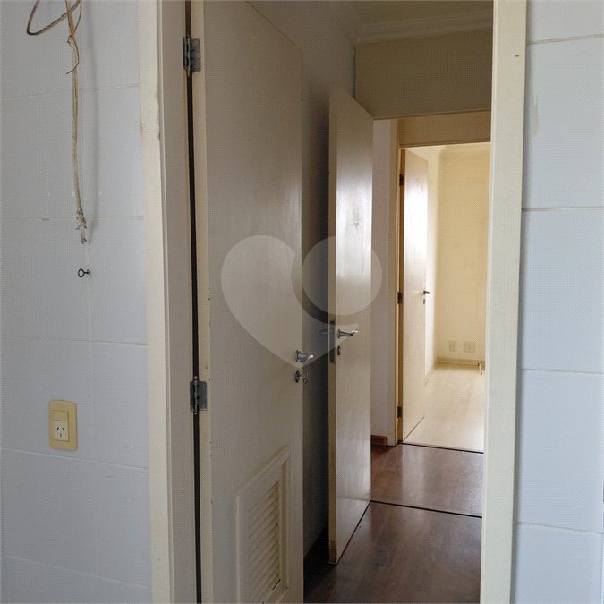 Apartamento à venda com 3 quartos, sendo 1 suíte, em Vila Sofia, São Paulo, SP