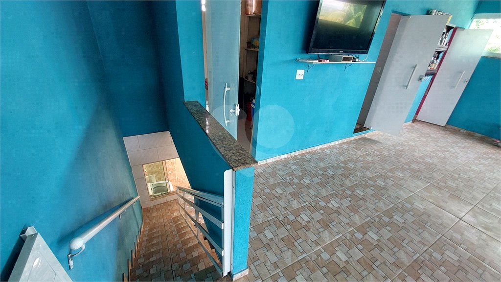 Casa à venda com 4 quartos, sendo 2 suítes, no condomínio Vivendas do Mendanha, Rio de Janeiro - RJ