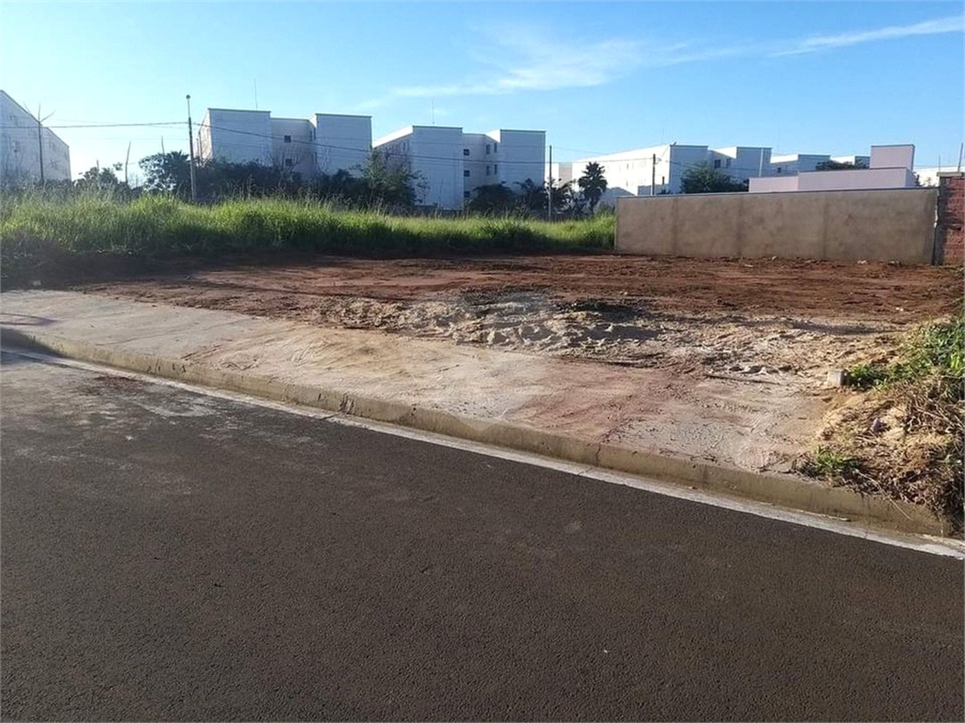 Terreno com 253,00 m² .