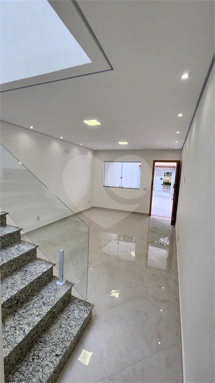 Sobrado Amplo 135m² - 3 Dorms (1 Suíte) `a venda na Vila Matilde /SP.