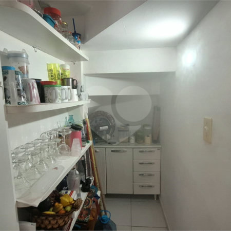 Casa à venda com 2 quartos no condomínio Karolyne, Votorantim - SP
