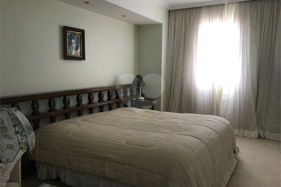 Cobertura à venda com 4 quartos, sendo 1 suíte, em Santana, São Paulo, SP