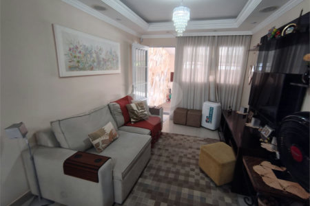 Casa à venda com 2 quartos, sendo 1 suíte, em Vila Santa Terezinha, Várzea Paulista, SP