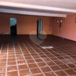 Casa à venda com 4 quartos, sendo 2 suítes,  em Jardim Leonor, São Paulo, SP
