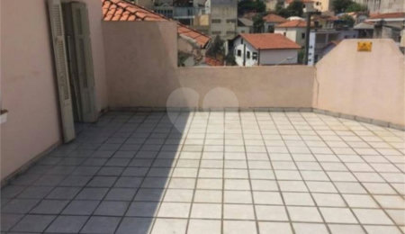 Sobrado à venda com 4 quartos, sendo 3 suítes,  em Santana, São Paulo, SP