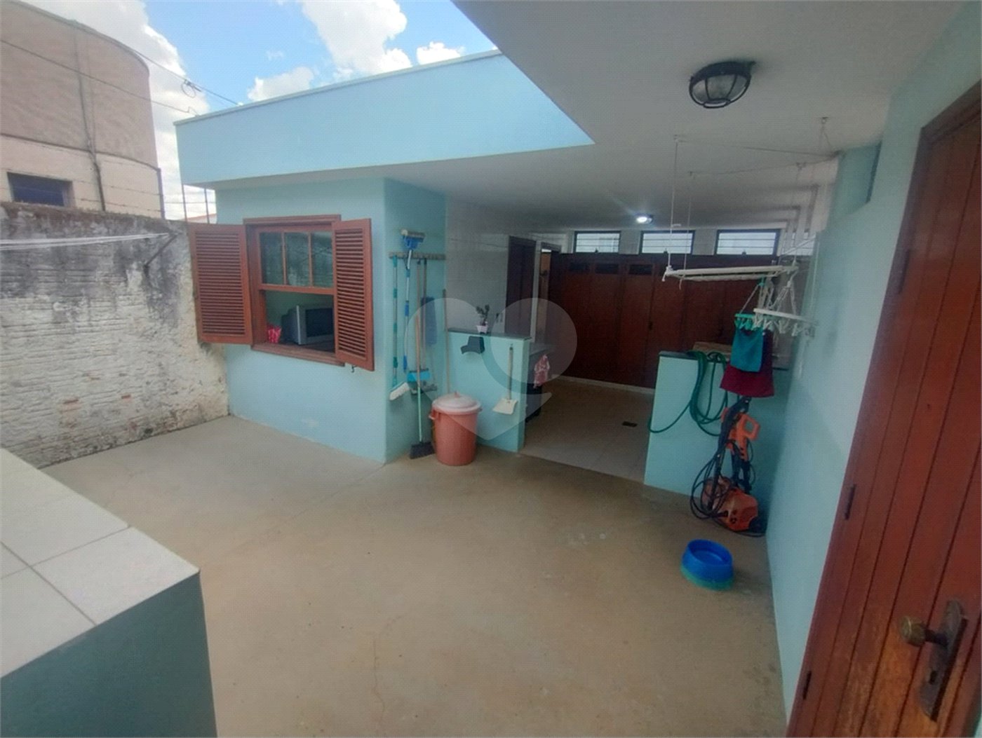 Casa à venda com 5 quartos, sendo 1 suíte, em Parque da Lagoa, Itapetininga, SP